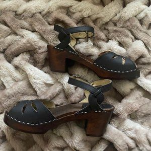 Maguba of Sweden Black Clog Heels